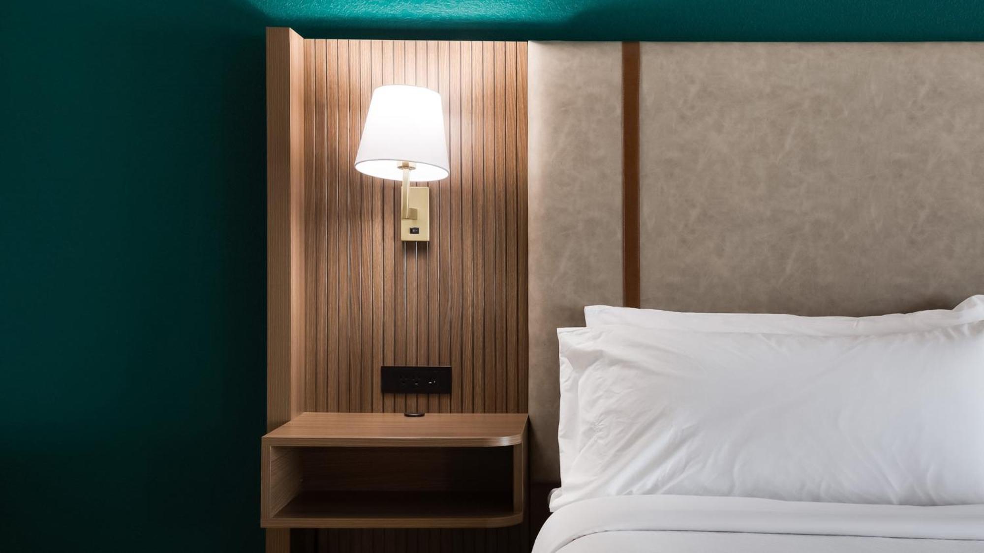 Holiday Inn Nashville Airport By Ihg Extérieur photo